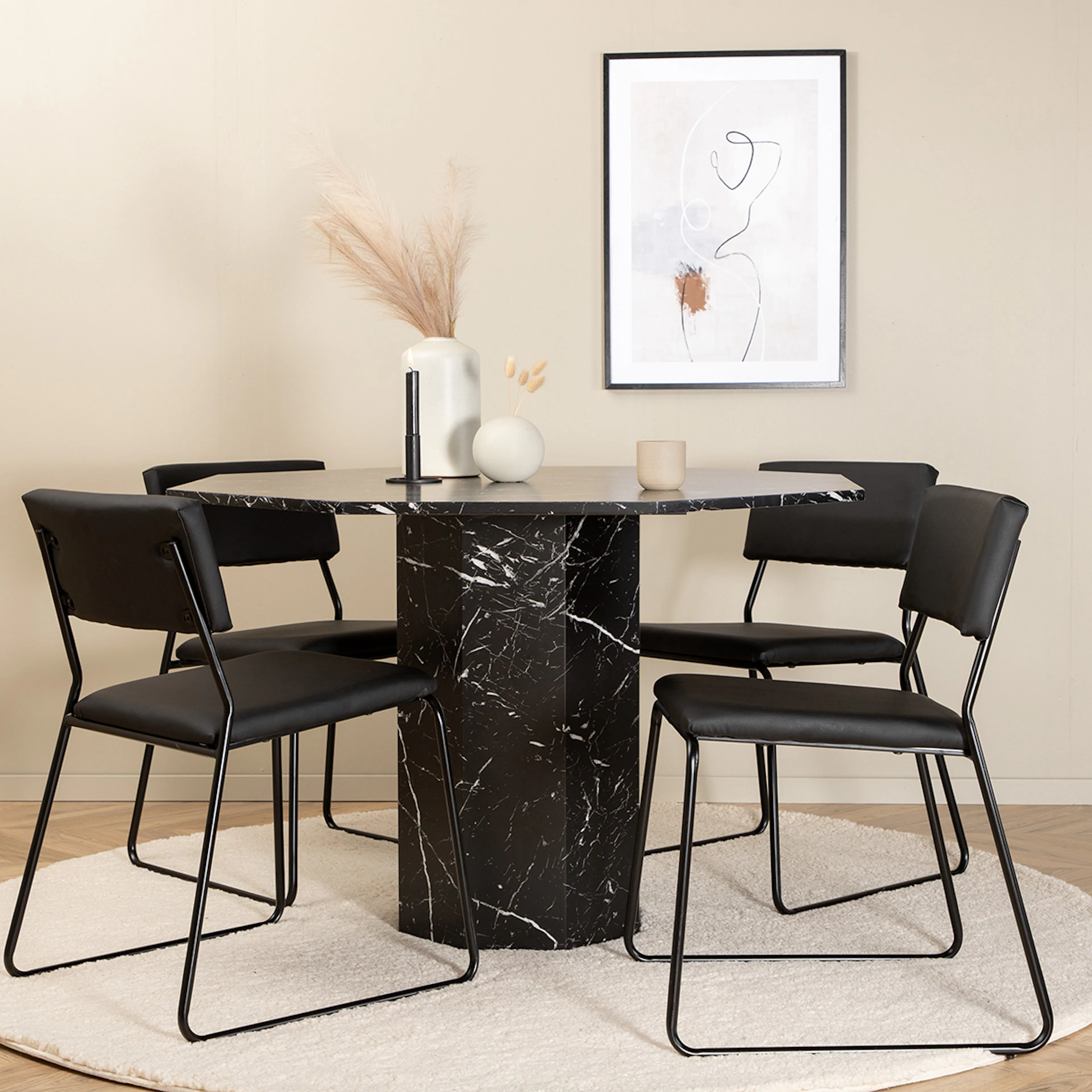 Spisegruppe Venture Home Monte Carlo Spisebord og Kungshamn Spisestol