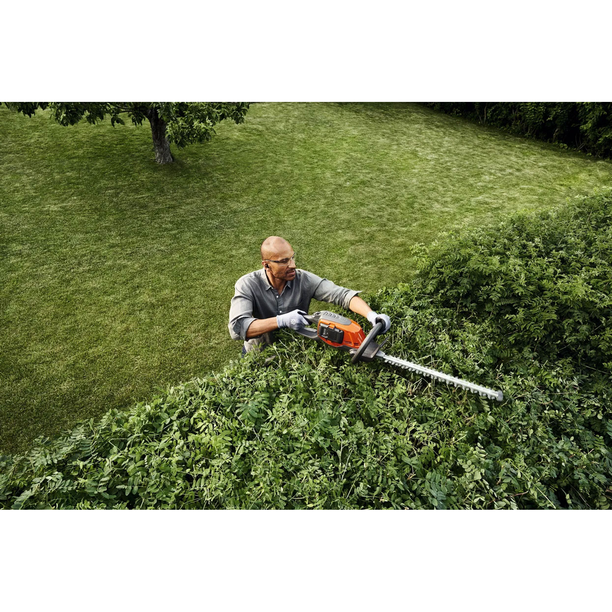 Hekksaks Husqvarna 215iHD45 utan Batteri og Lader