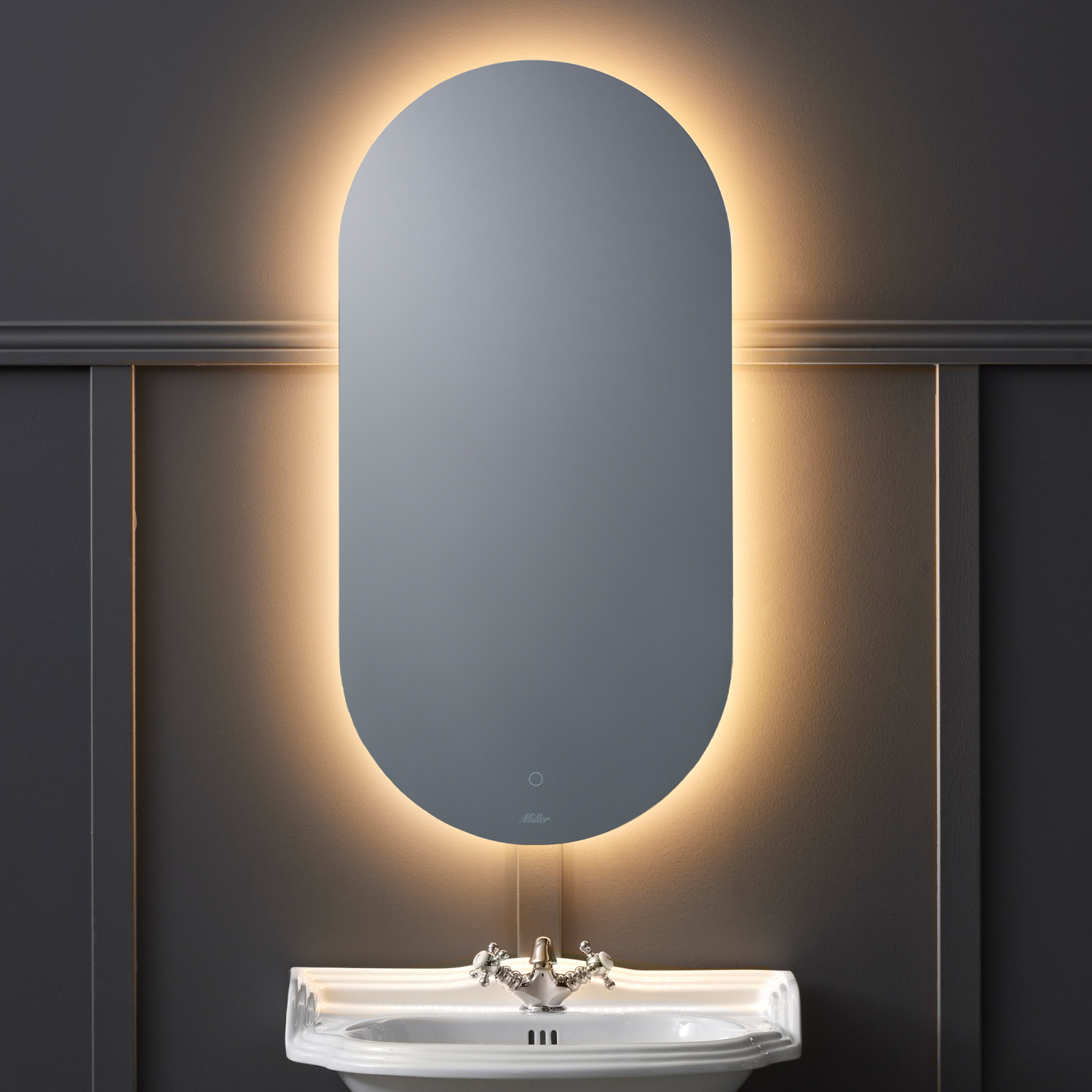 Badrumsspegel Miller Badrum Ambient Touch Oval