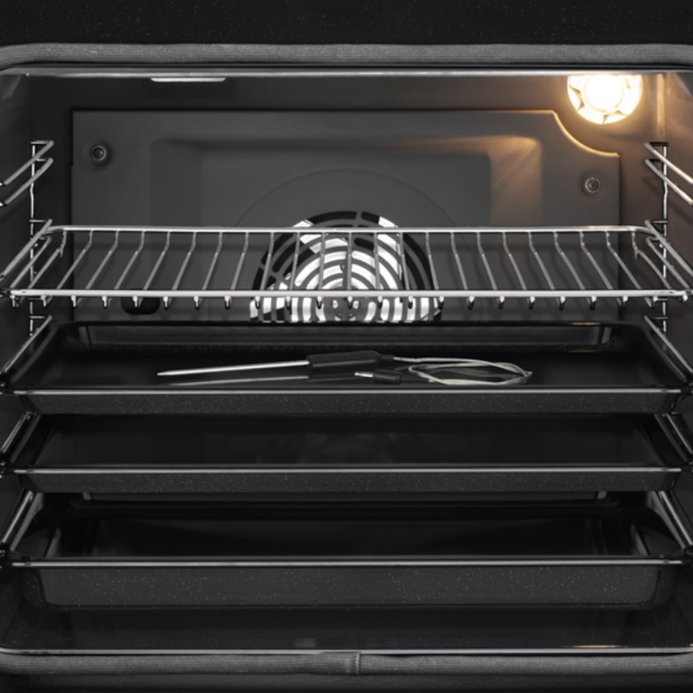 Induksjonsovn Electrolux LKI66440NX