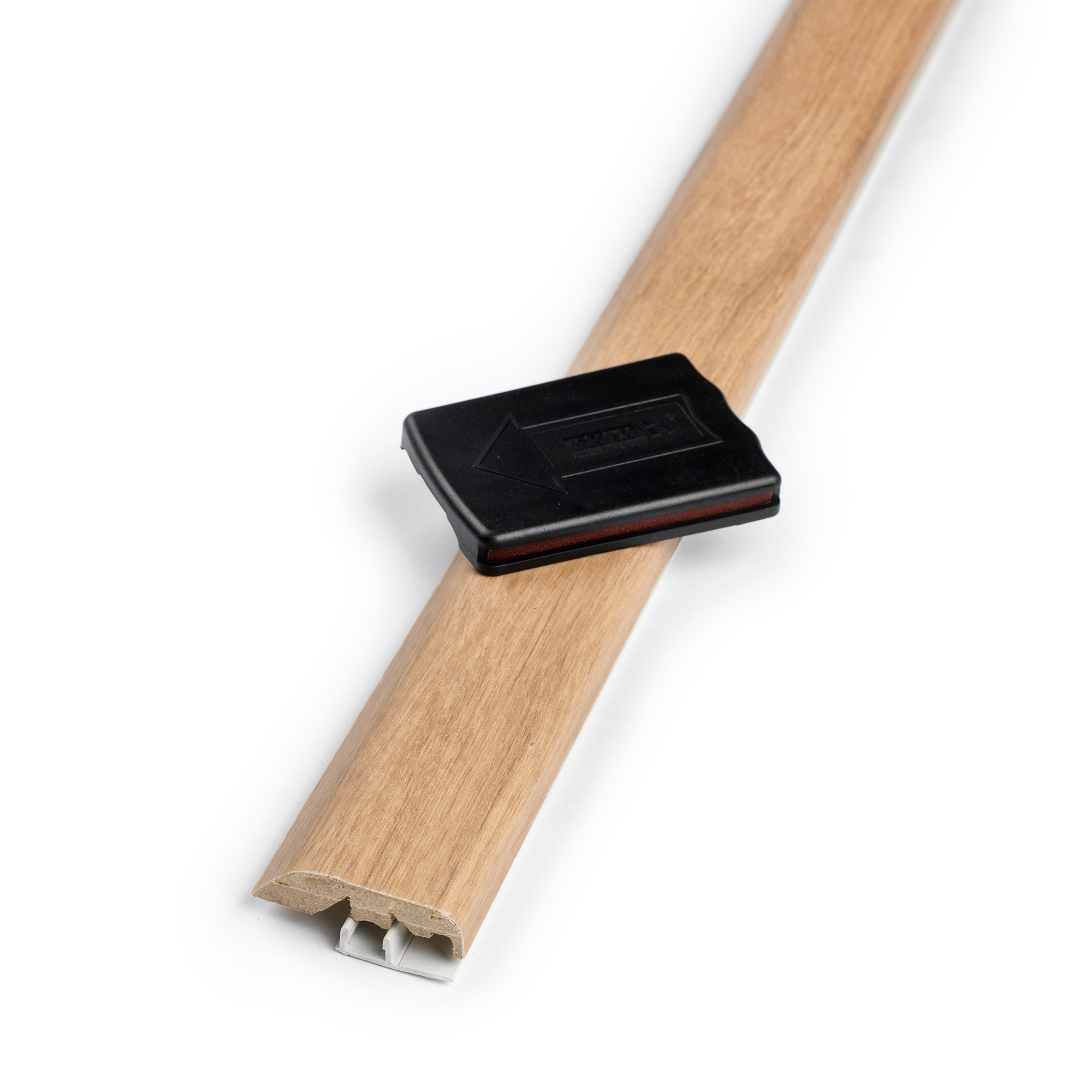 LIST 5-I-1 LANDSBYEIK MODERN PLANK Landsbyeik (03375)