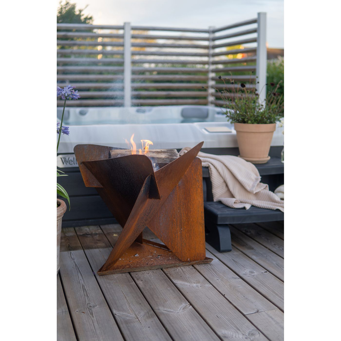 Bålpanne Jabo Triangel Inkl Fat Corten 64x64x54 cm