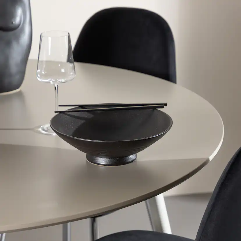 Spisegruppe Venture Home Plaza Ø120 med 4 stk Polar Stoler Fløyel
