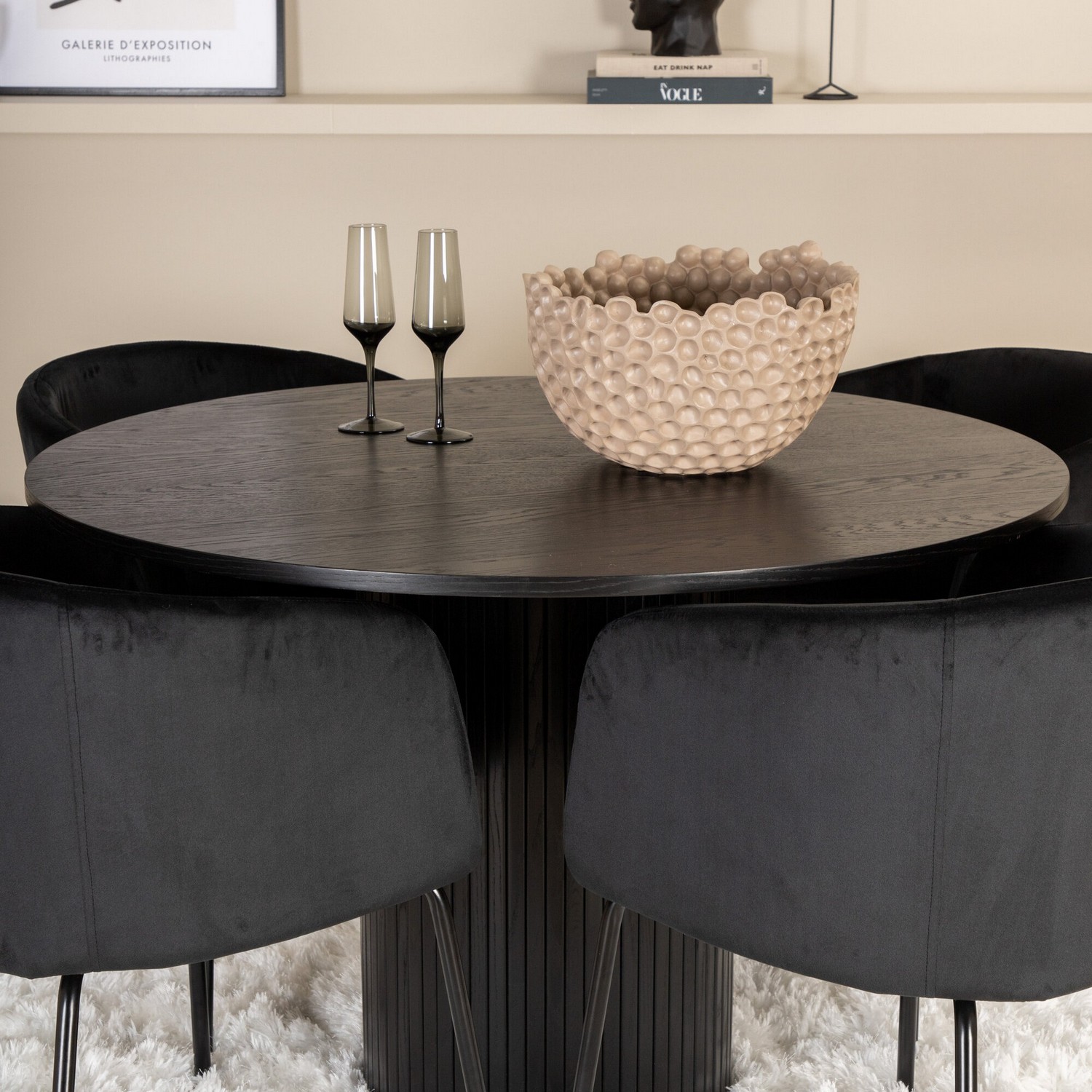 Spisegruppe Venture Home med Bianca Spisebord og 4 Bergen Spisestoler