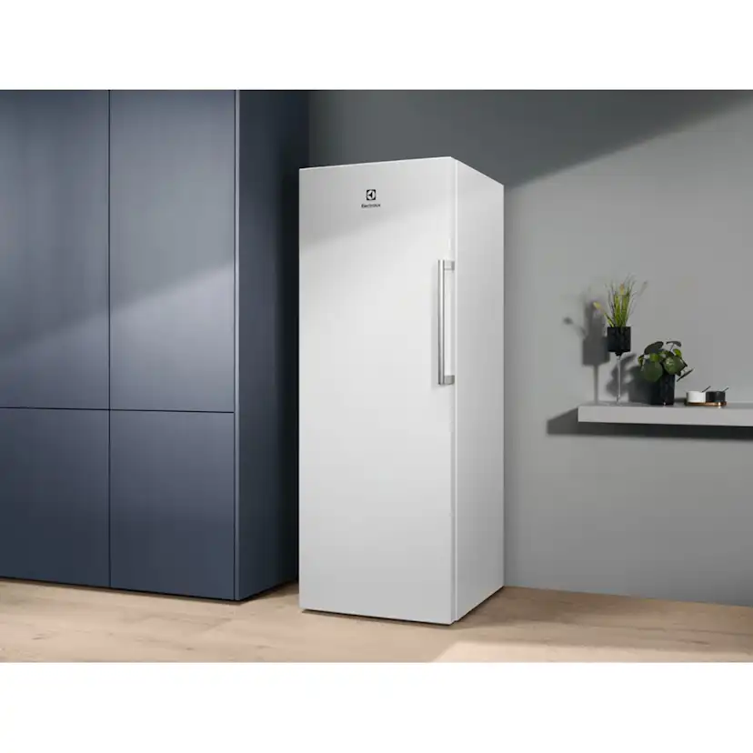Fryseskap Electrolux LUT2NE32W