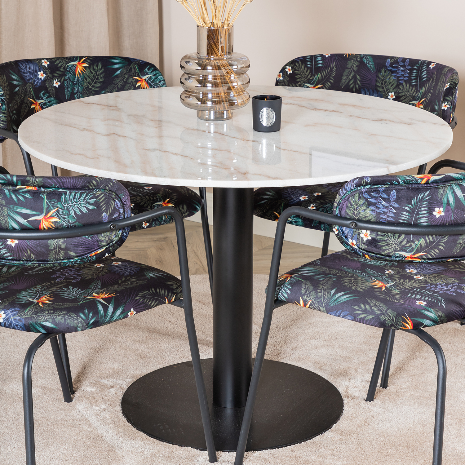 Spisegruppe Venture Home Estelle med 4 Aris Stoler Polyester