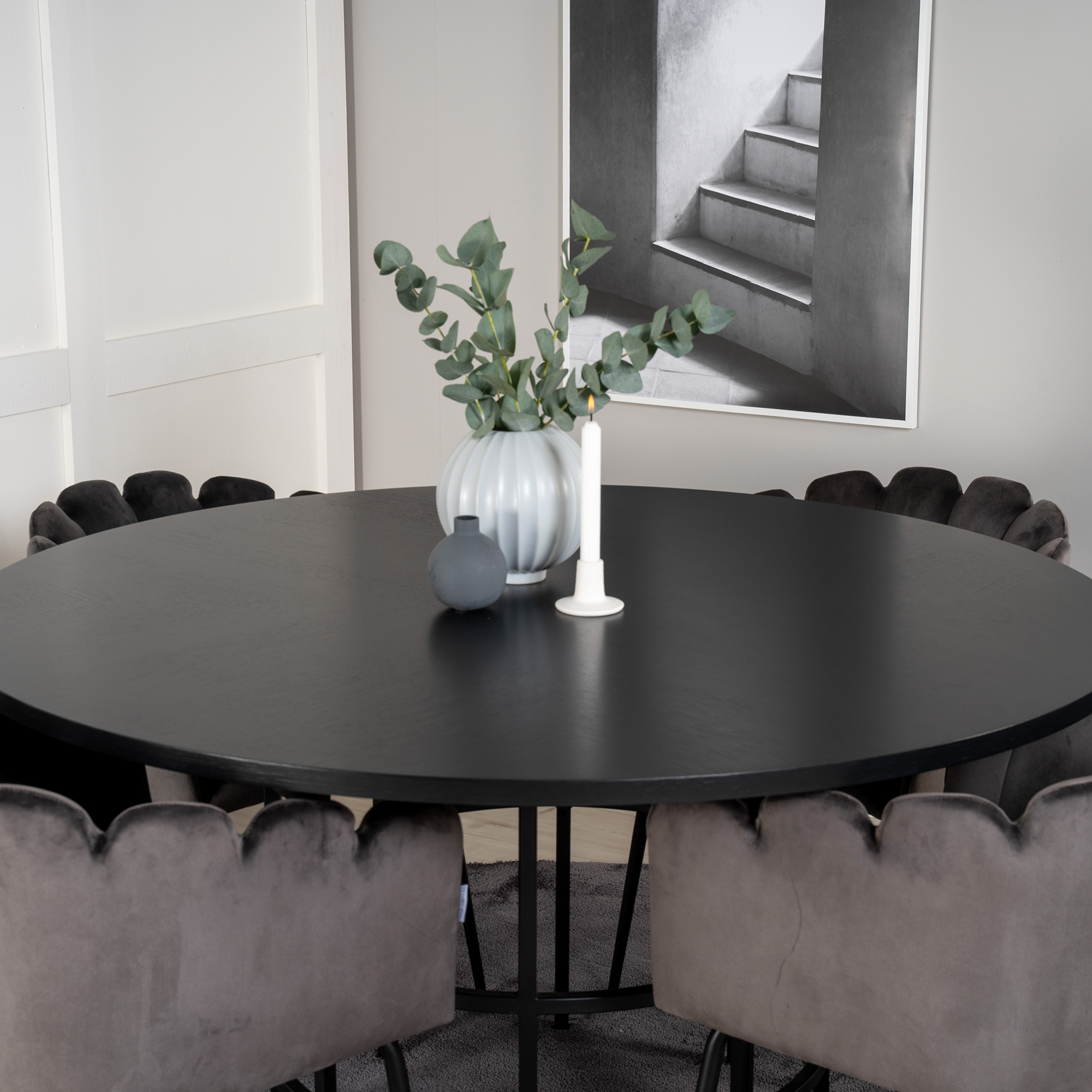 Spisegruppe furniture/fashion Copenhagen med 4 Grå Limhamn Stoler