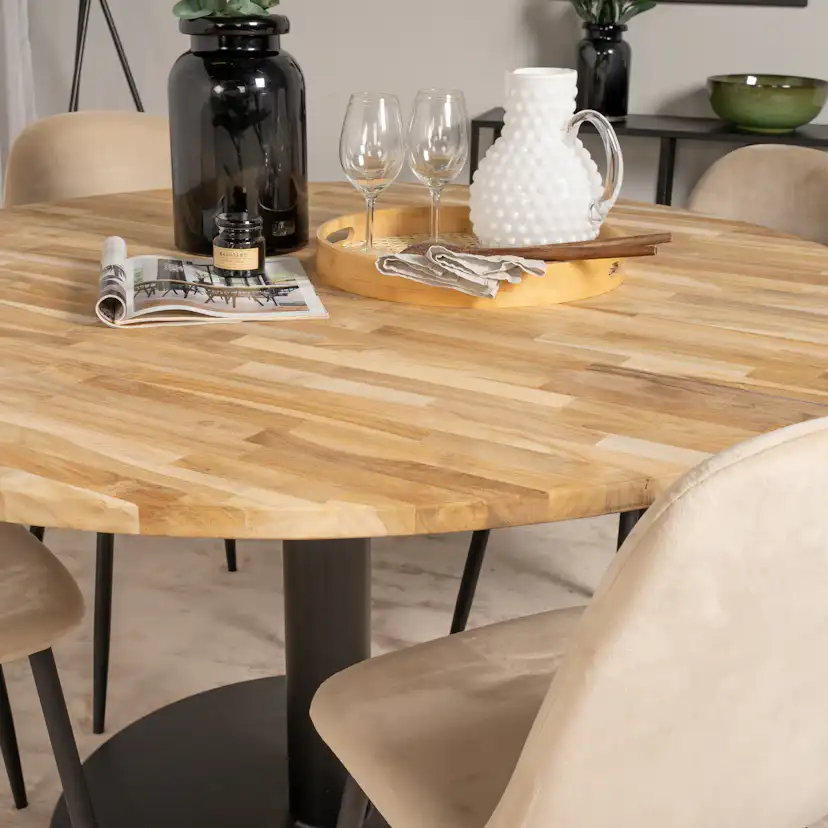 Spisegruppe Venture Home Cornelia med 4 Pobbie Stoler