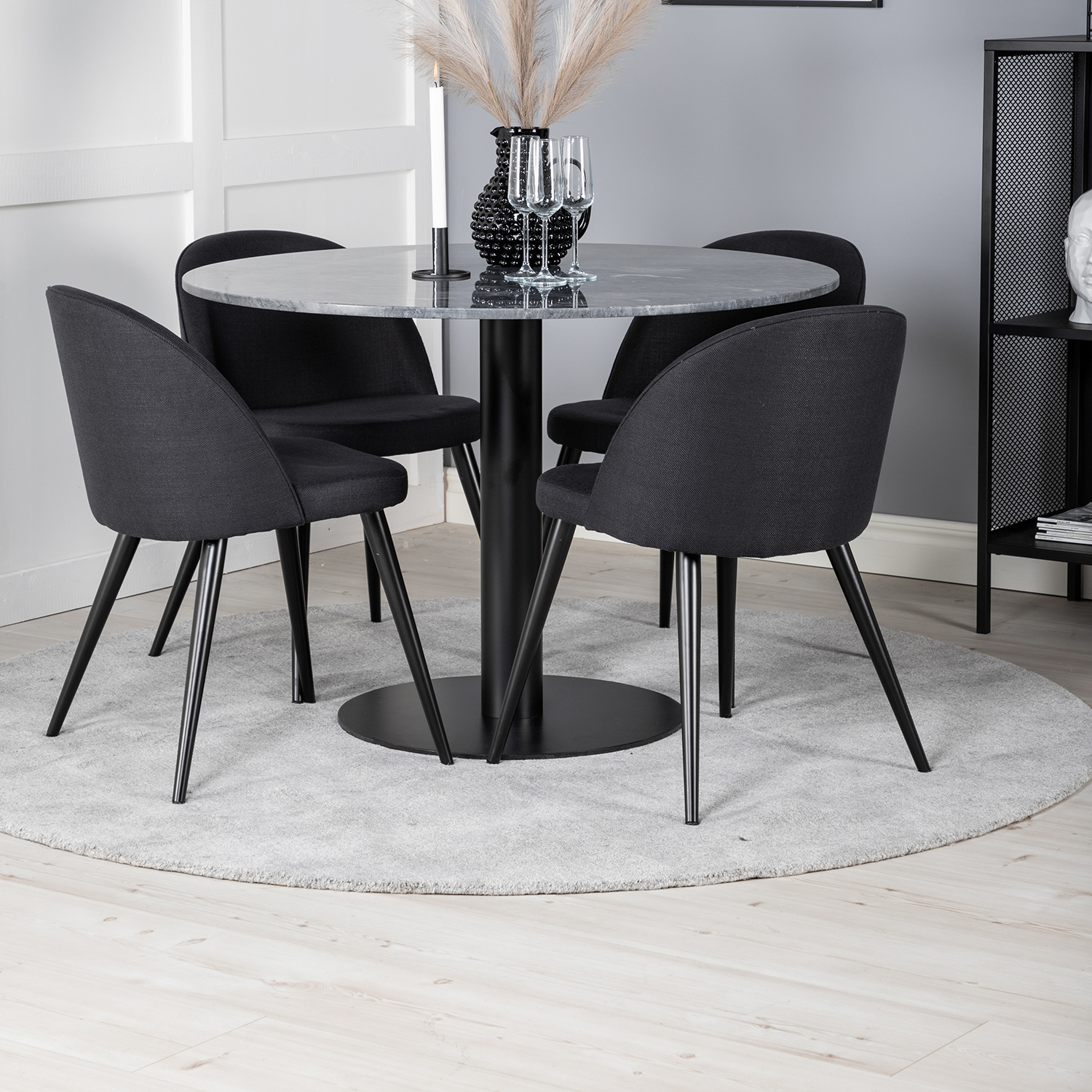 Spisegruppe Venture Home Estelle med 4 Valentina Stoler Polyester