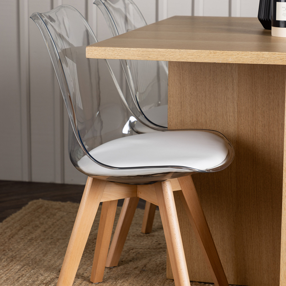 Spisegruppe Venture Home Leo med 4 Edvin Stoler