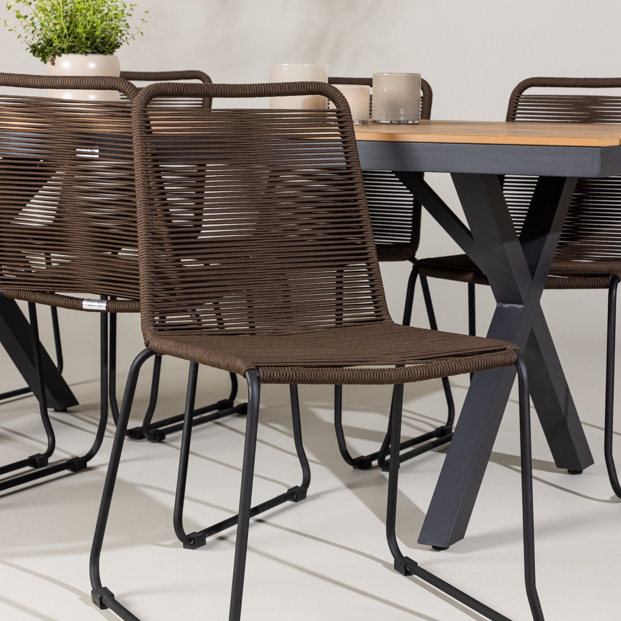 Hagegruppe Venture Home Garcia med 6 Lindos Stoler