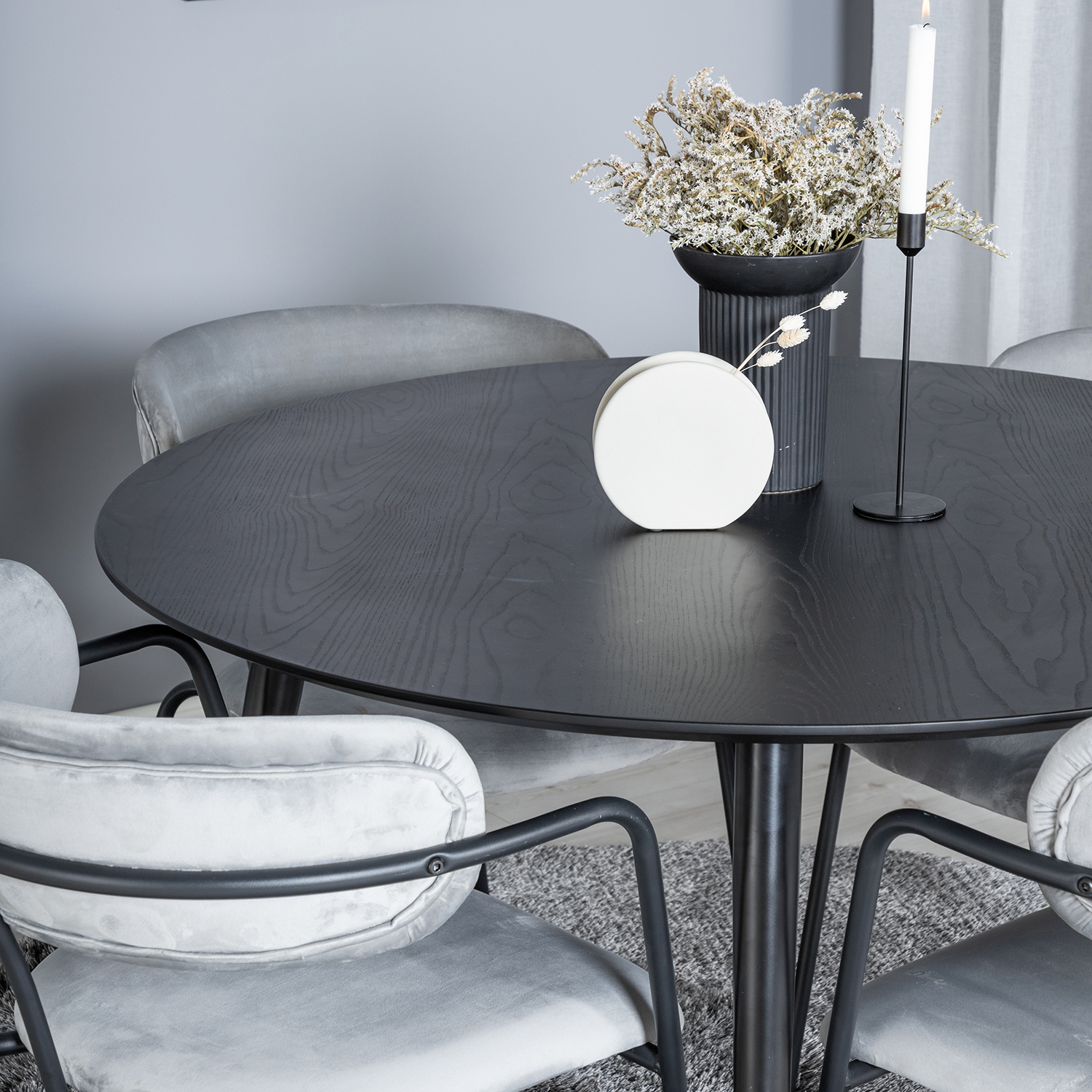 Spisegruppe Venture Home Dipp Ø115 cm med 4 Arrow Stoler
