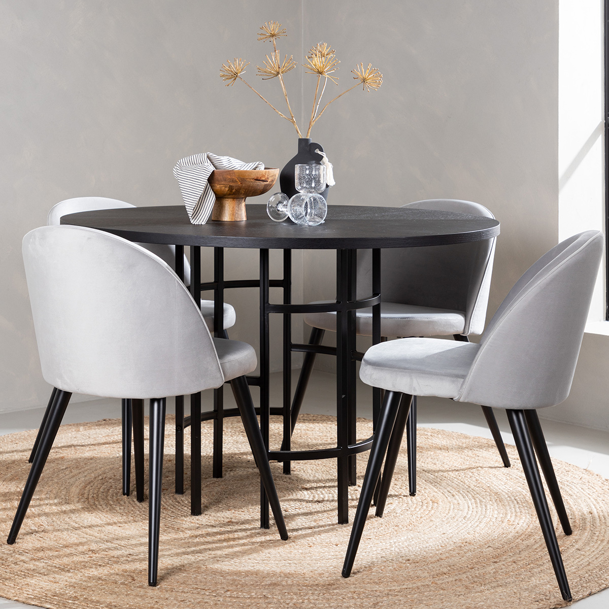 Spisegruppe Venture Home Copenhagen med 4 Velvet Stoler