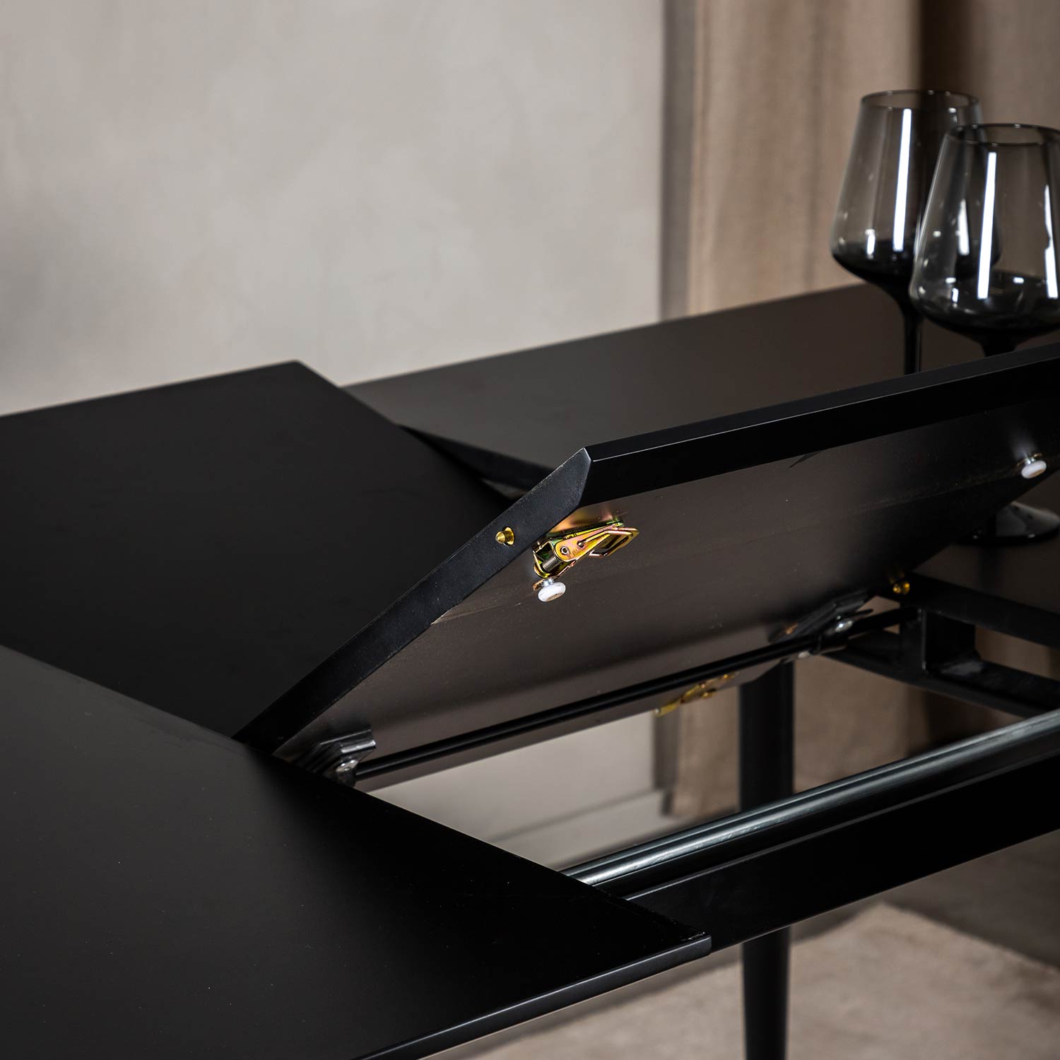 Spisegruppe Venture Home Silvia med Innleggsplate og 4 Geneva Stoler