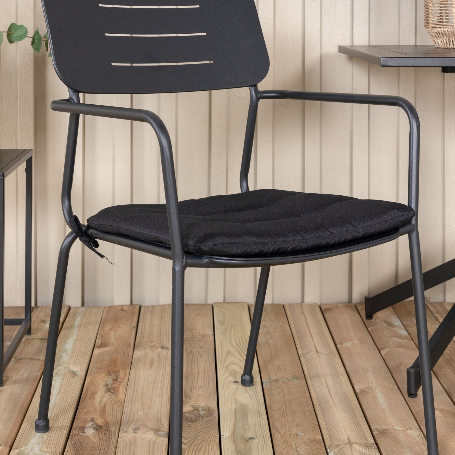 Cafégruppe Venture Home Wella med 2 Nemo Spisestoler