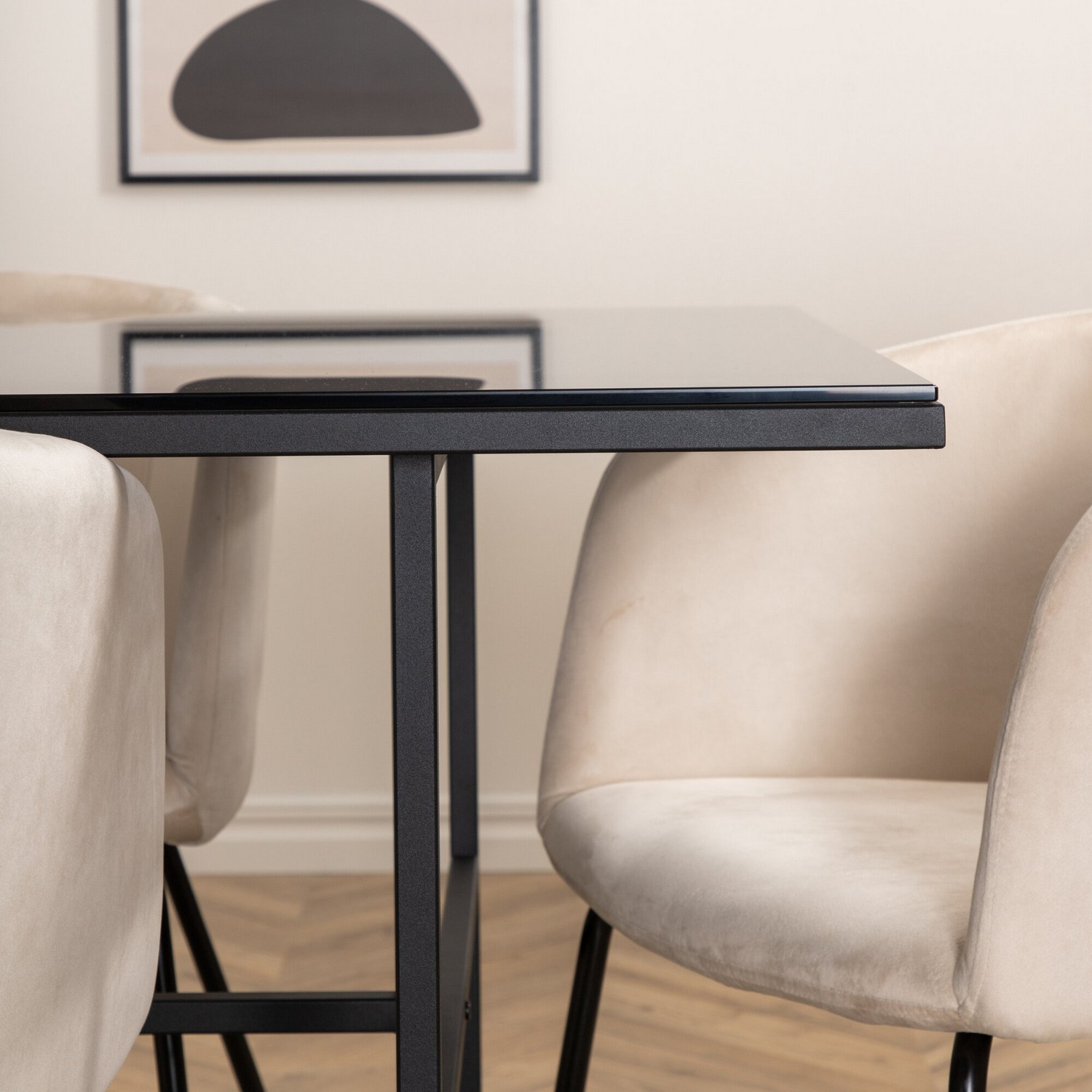 Spisegruppe Venture Home Lund med 6 Bergen Stoler