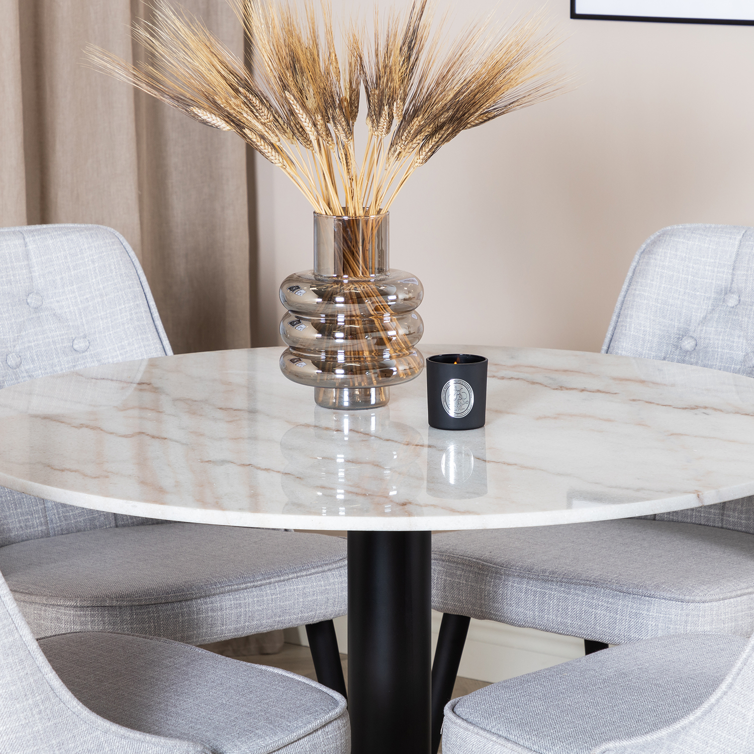 Spisegruppe Venture Home Estelle med 4 Vera Stoler Polyester