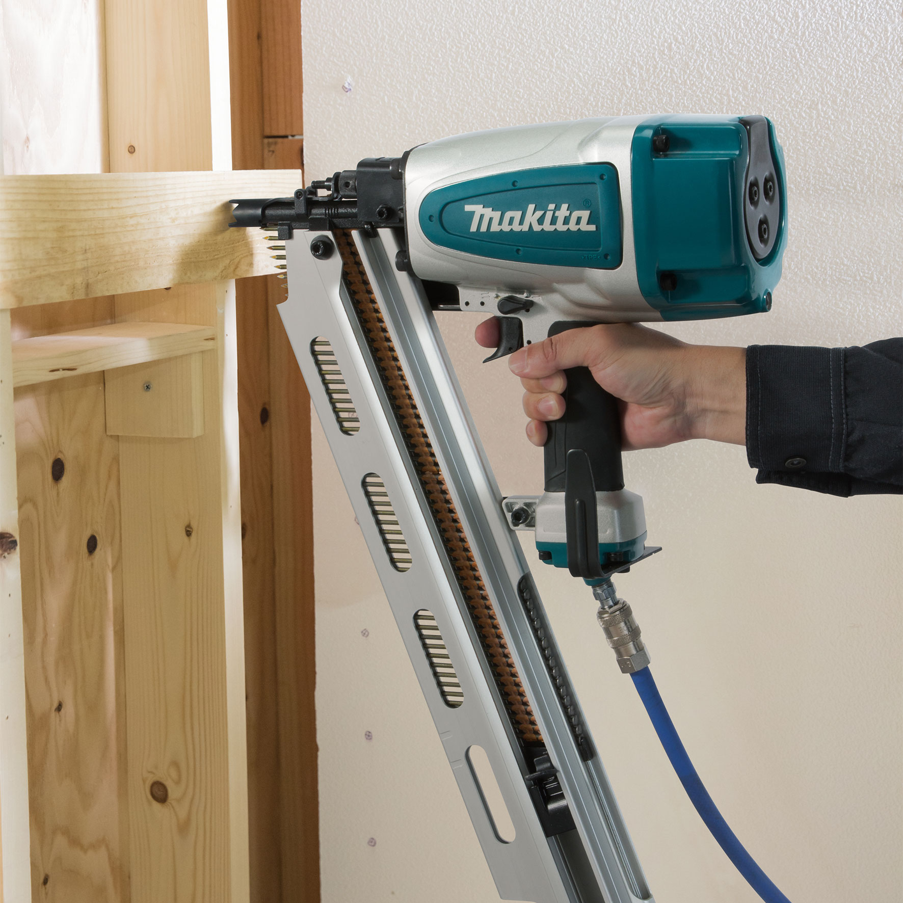 Spikerpistol Makita AN924