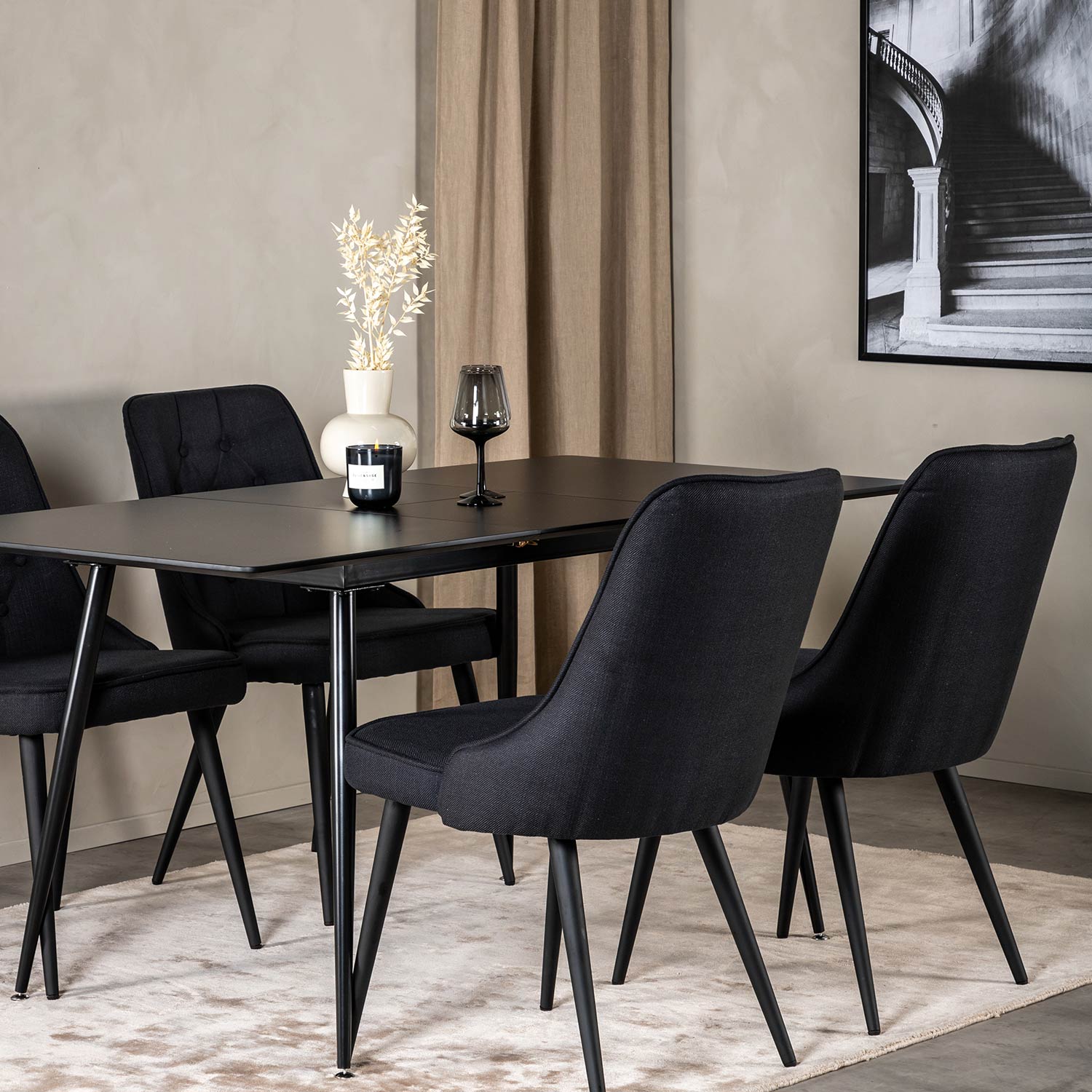Spisegruppe Venture Home Silvia med Innleggsplate og 4 Vera Stoler