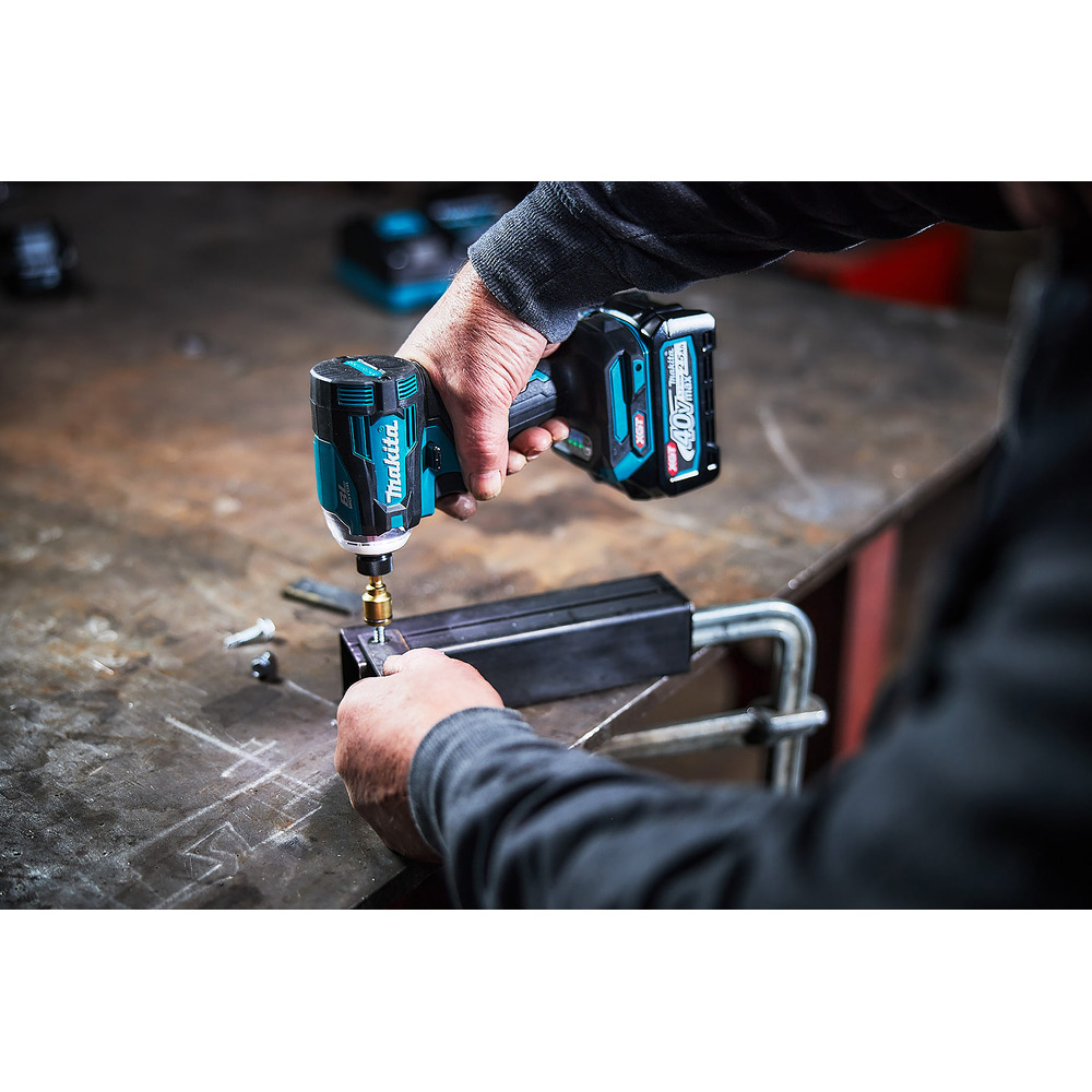 Slagskrutrekker Makita TD001GZ 40V XGT Uten Batteri og Lader