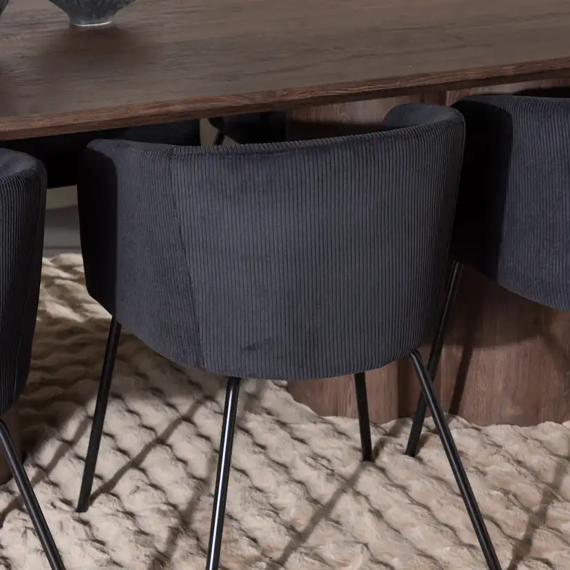 Spisegruppe Venture Home Olivia 210 med 6 stk Berit Stoler