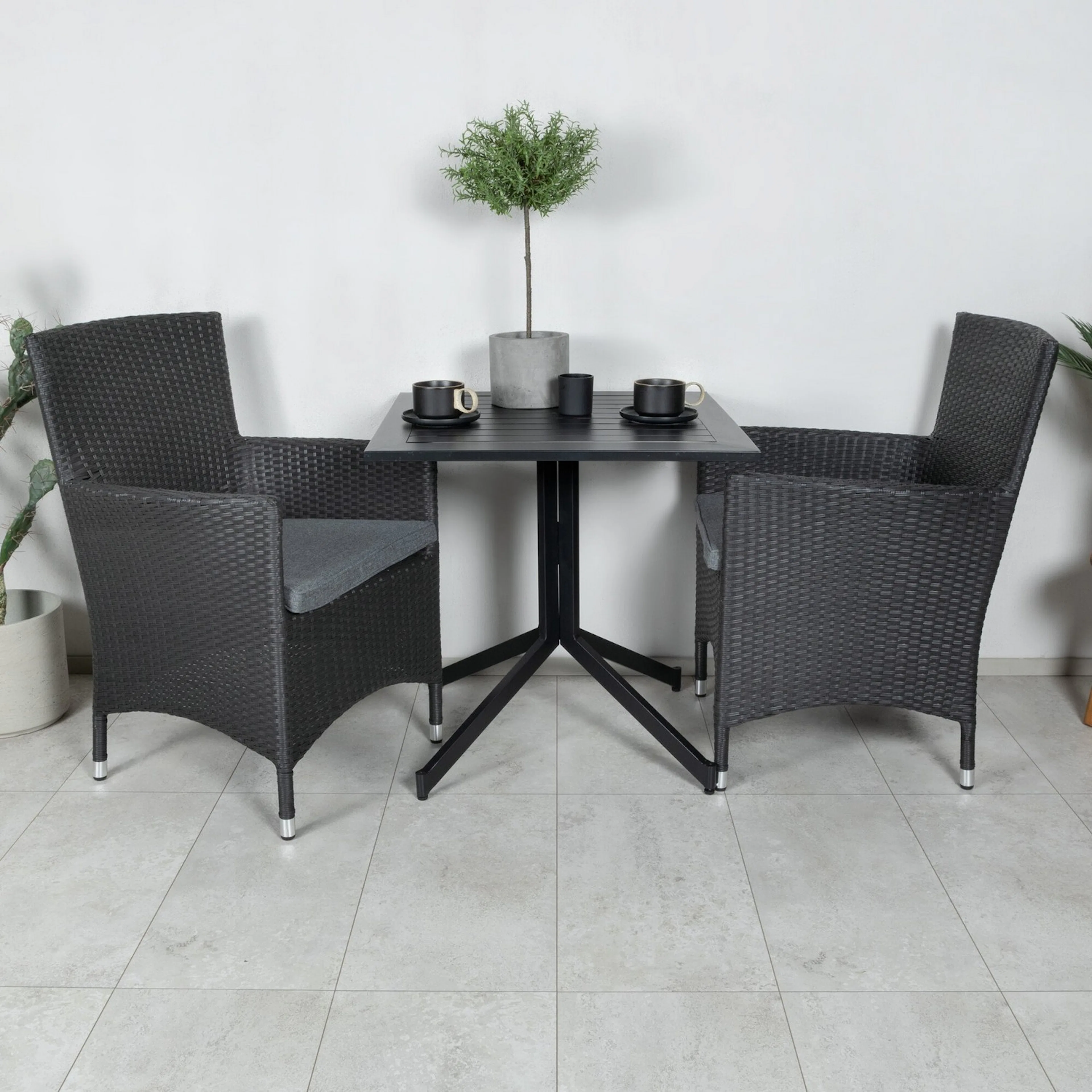 Cafégruppe Venture Home Wella med 2 Moli Spisestoler