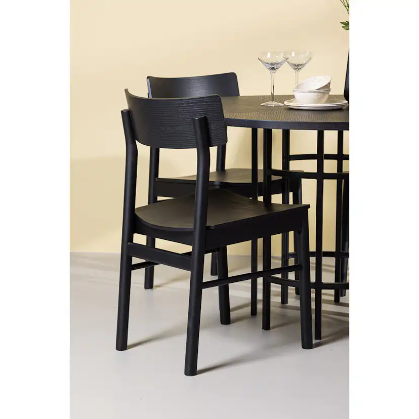 Spisegruppe Venture Home Copenhagen med 4st Montros Spisestoler