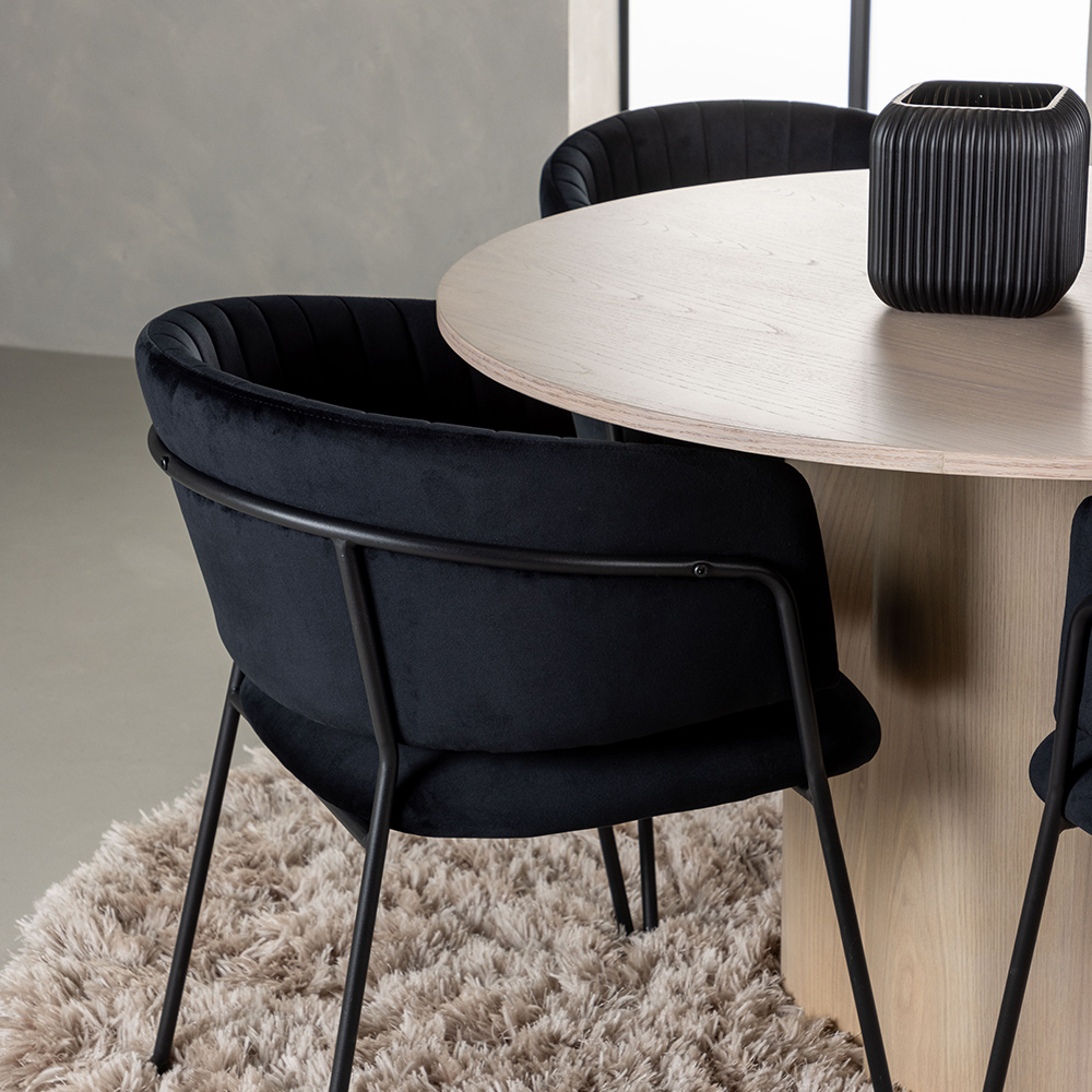 Spisegruppe Venture Home Olivia Ø110 cm med 4 stk Selma Stoler