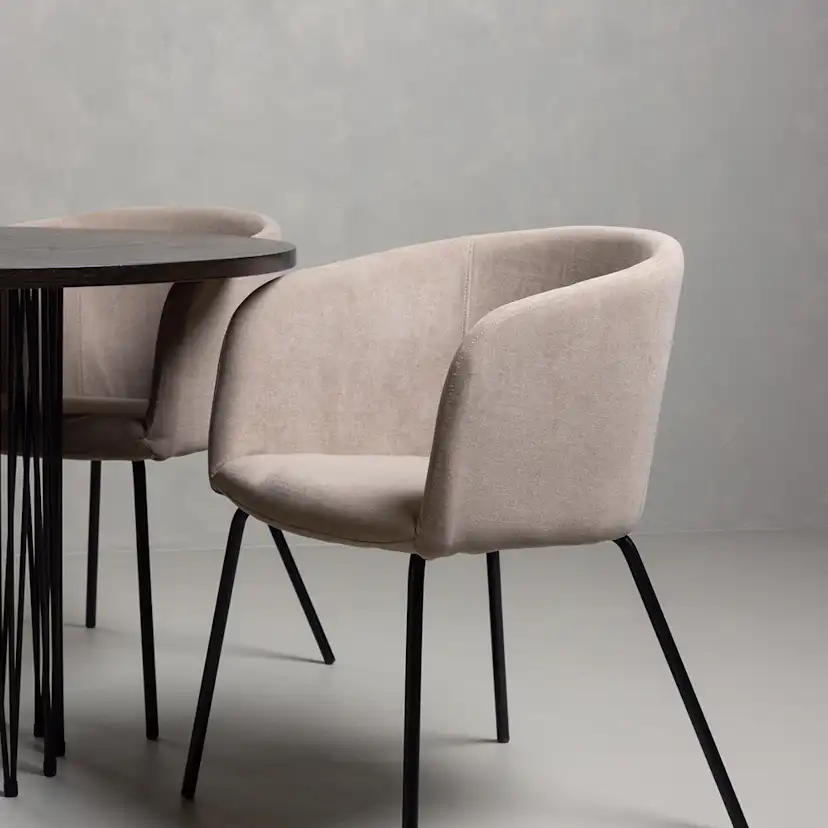 Spisegruppe Venture Home Stone Ø120 cm med 4 Berit Stoler