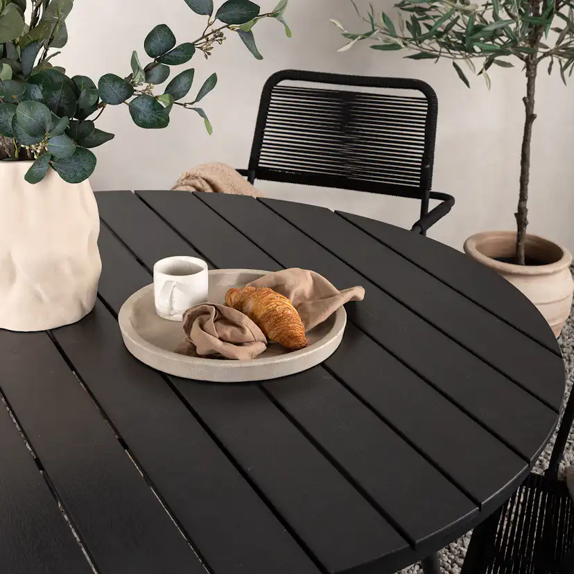 Spisegruppe Venture Home Break Ø120 med 4 Lindos Lenestoler