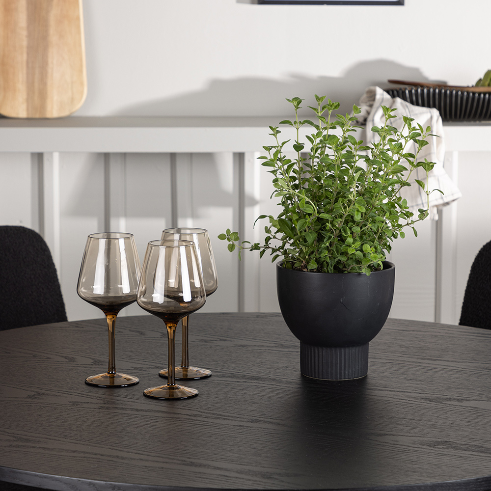 Spisegruppe Venture Home Olivia Ø110 cm med 4 stk Yesterday Stoler
