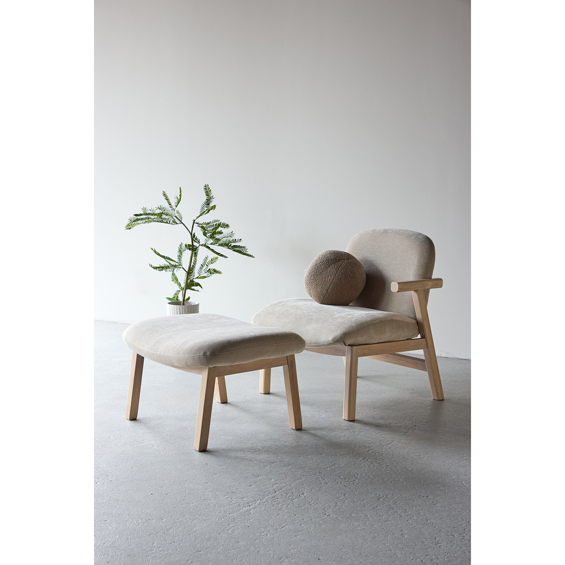 Lenestol Venture Home Rile med Fotpall