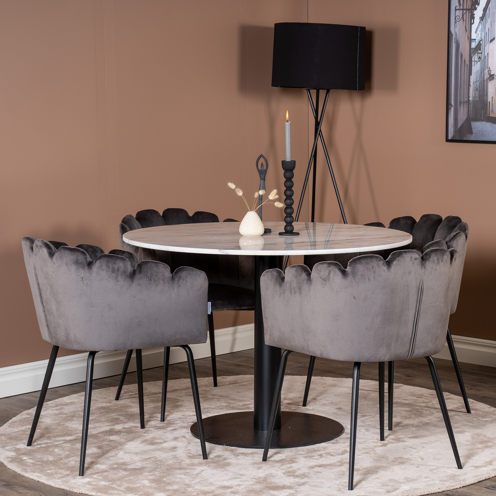 Spisegruppe Venture Home Estelle med 4 Limhamn Rundt Stoler