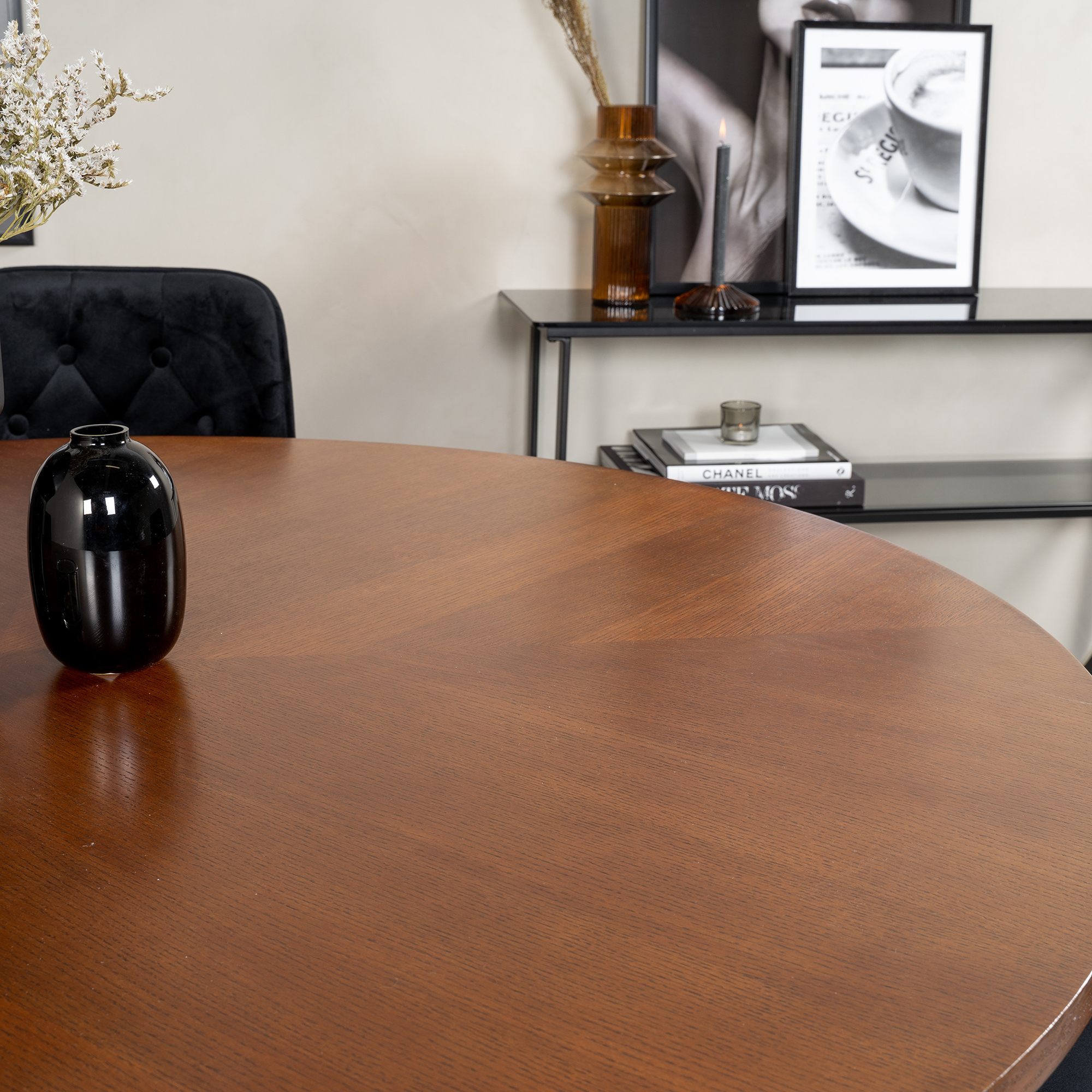 Spisegruppe furniture/fashion Copenhagen med 4 Vera Stoler