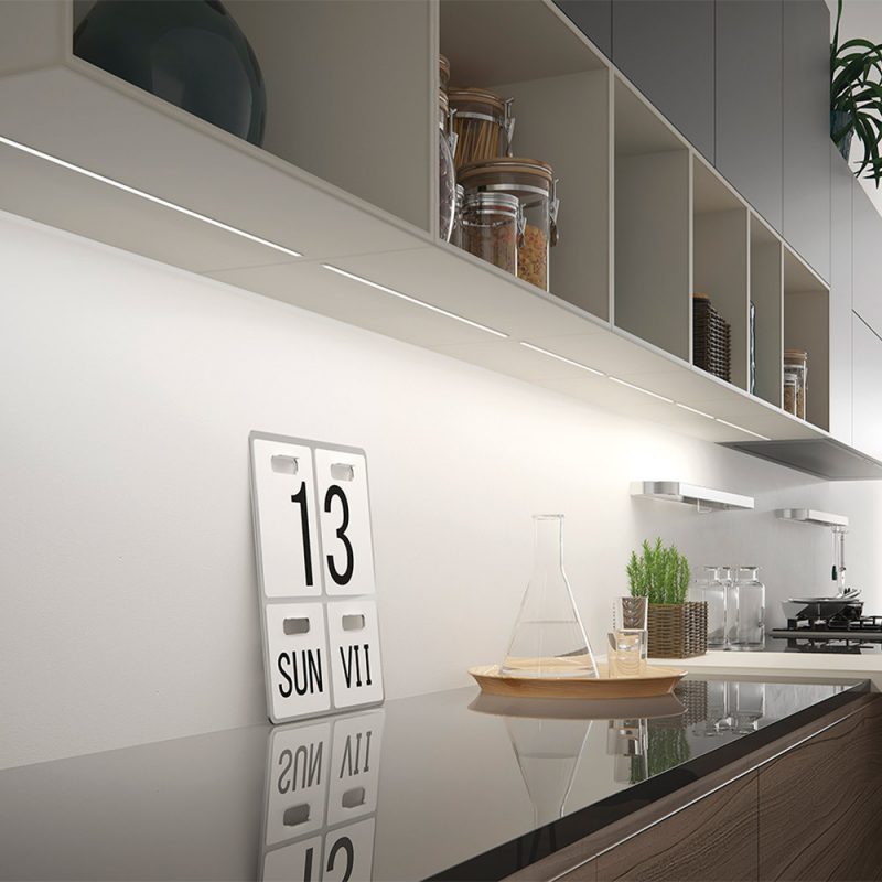 LED-profil Beslag Design Apex med Dekkglass