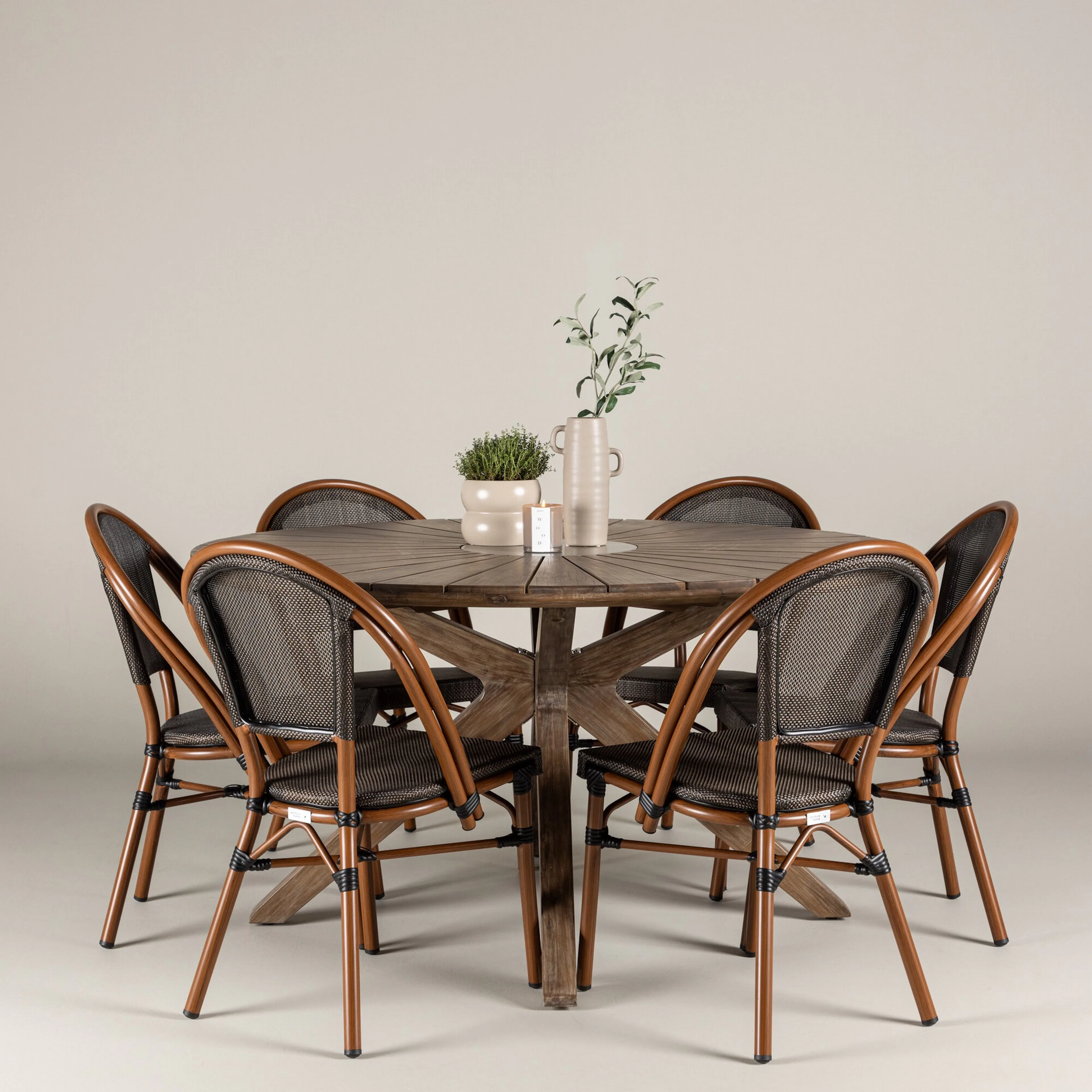 Hagegruppe Venture Home Rosario med 6 Guarda Stoler