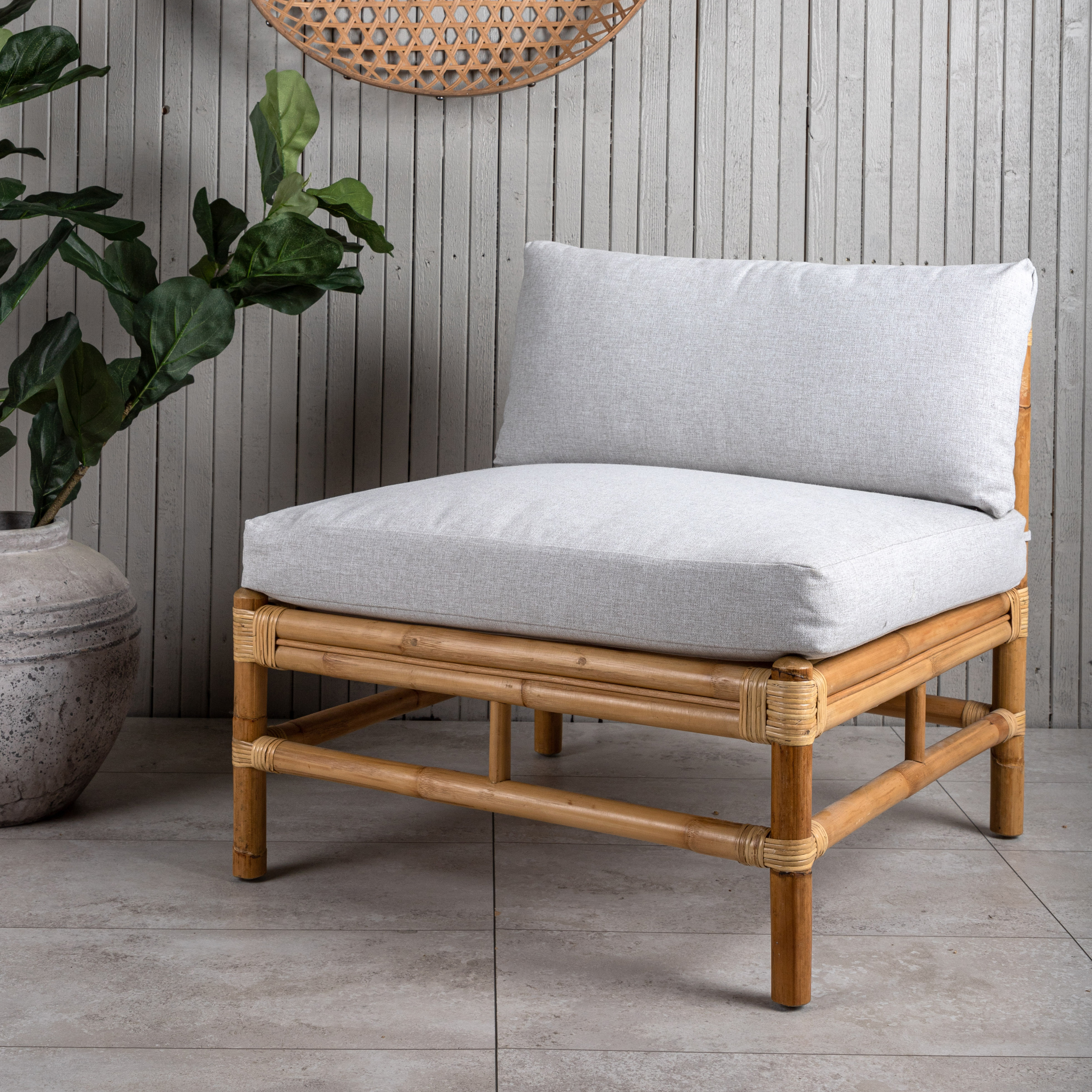 Sofa Venture Home Cane Midtmodul