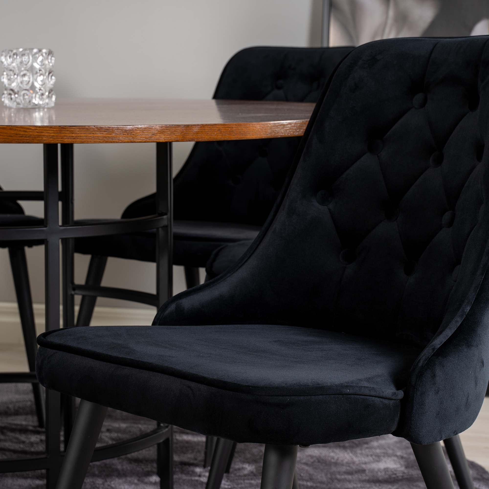 Spisegruppe furniture/fashion Copenhagen med 6 Vera Stoler