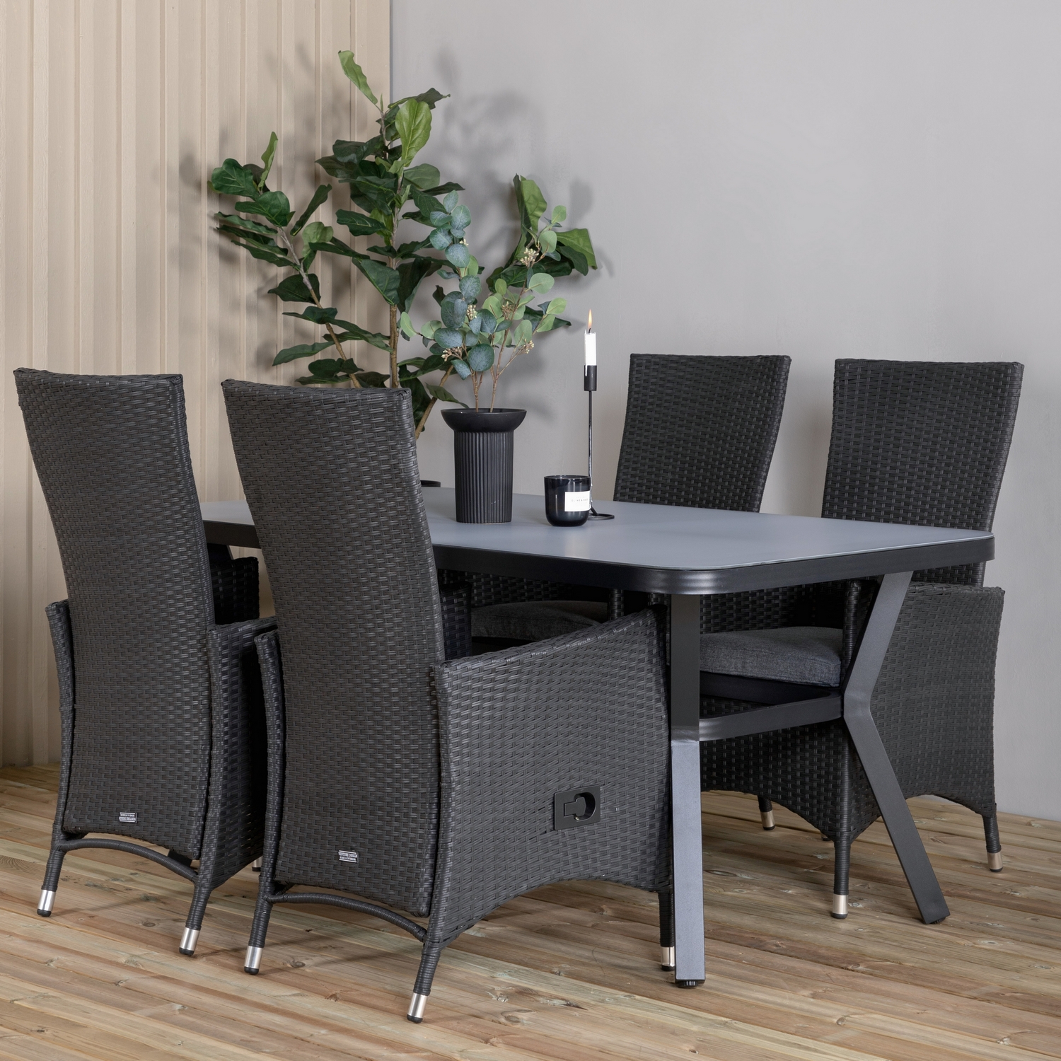 Spisegruppe Venture Home Vyn med 4 Pam Spisestoler