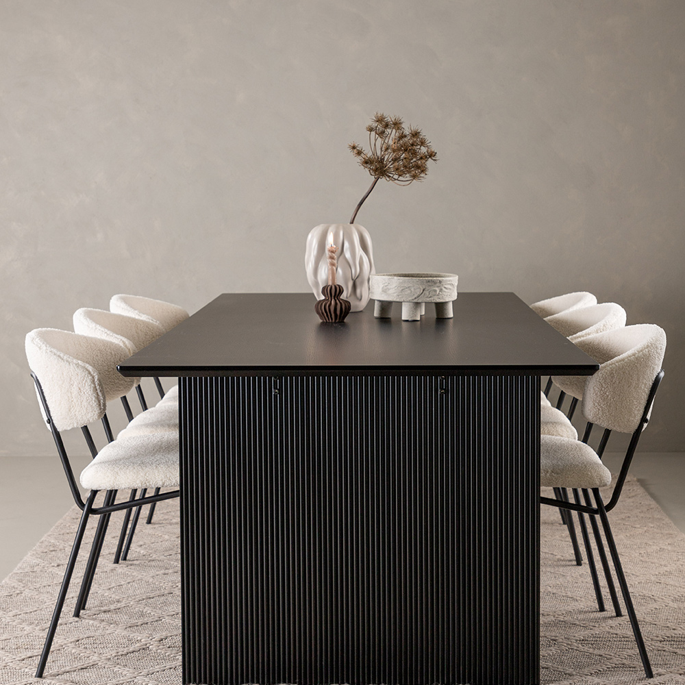 Spisegruppe Venture Home Vail med 6 Chico Stoler