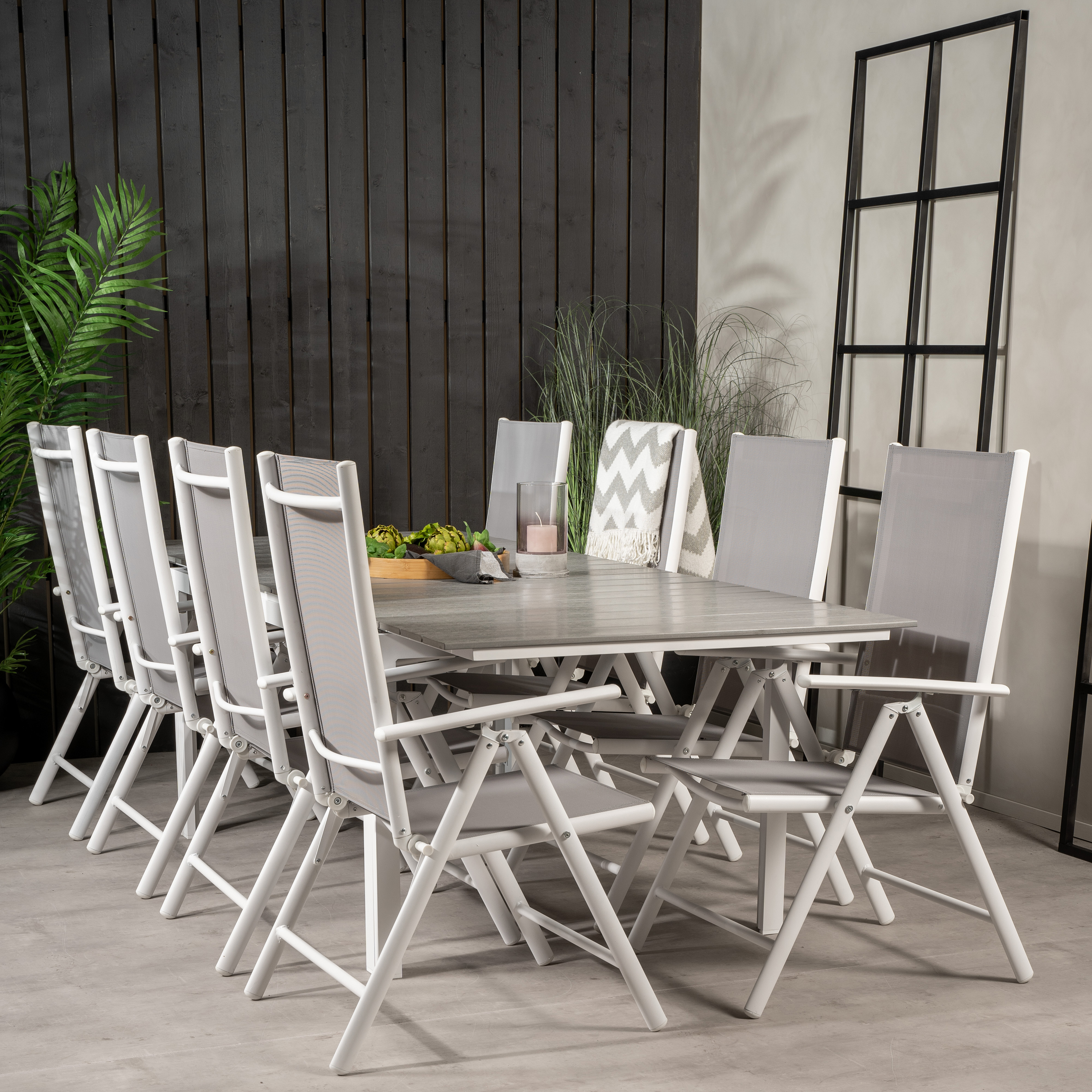Spisegruppe Venture Home Lova 160/240 med 8 Bront Stoler