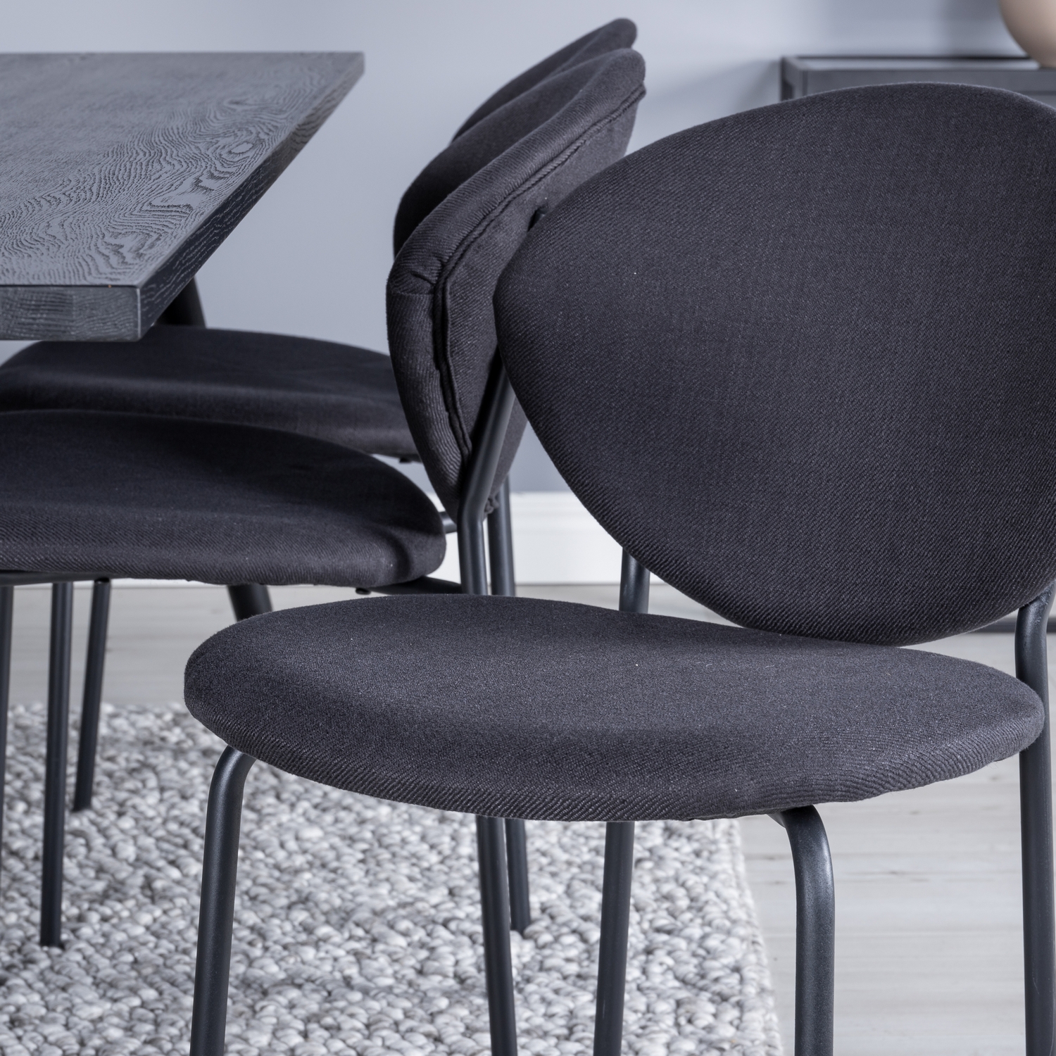Spisegruppe Venture Home Salt med 6 Valor Stoler