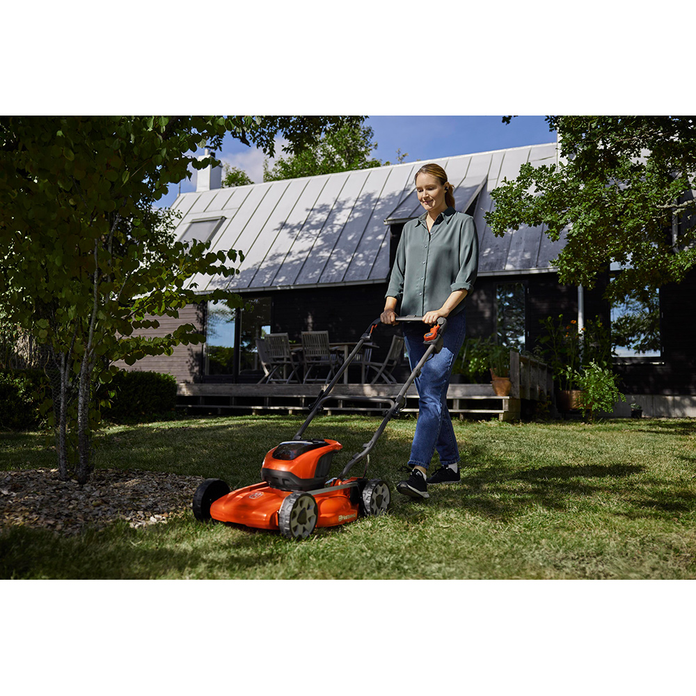 Gressklipper Husqvarna LB 144i Med Batteri og lader