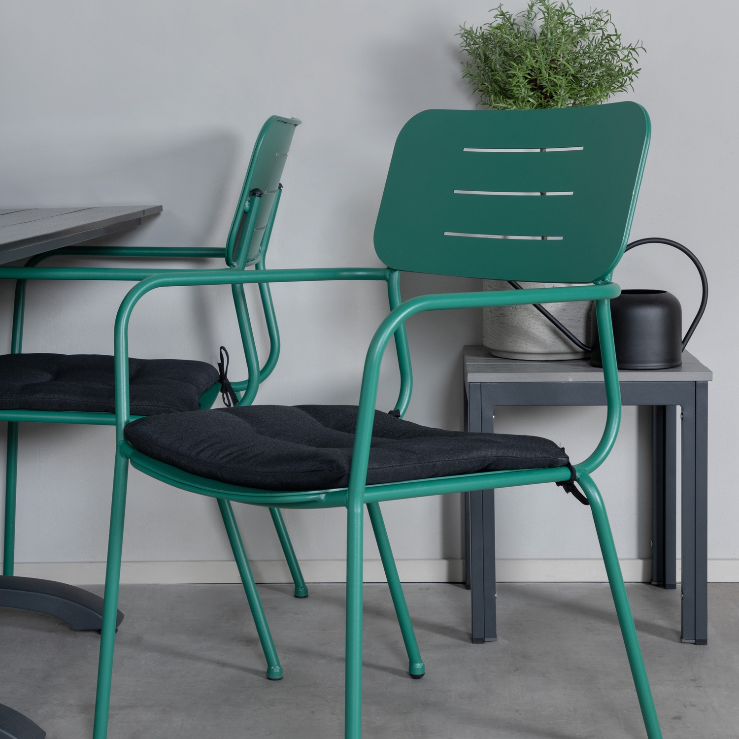 Spisegruppe Venture Home Denver med 4 Nicke Stoler