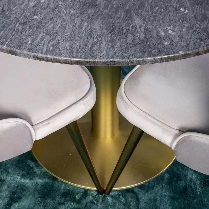 Spisegruppe Venture Home Estelle med 4 Vera Stoler Fløyel