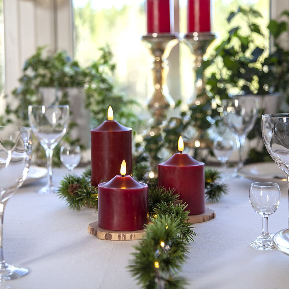 LED-Kubbelys Star Trading Flamme Rød