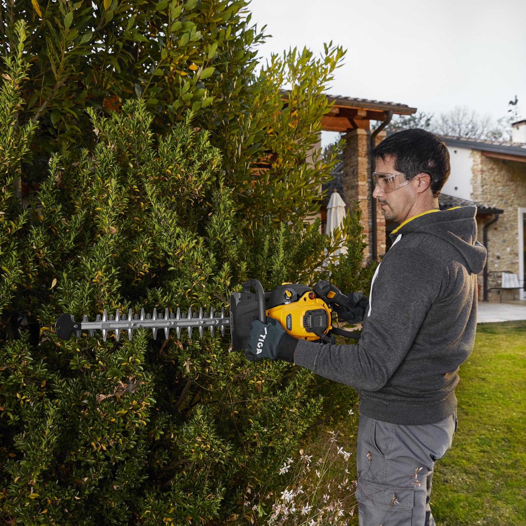 Hekksaks Stiga HT 525
