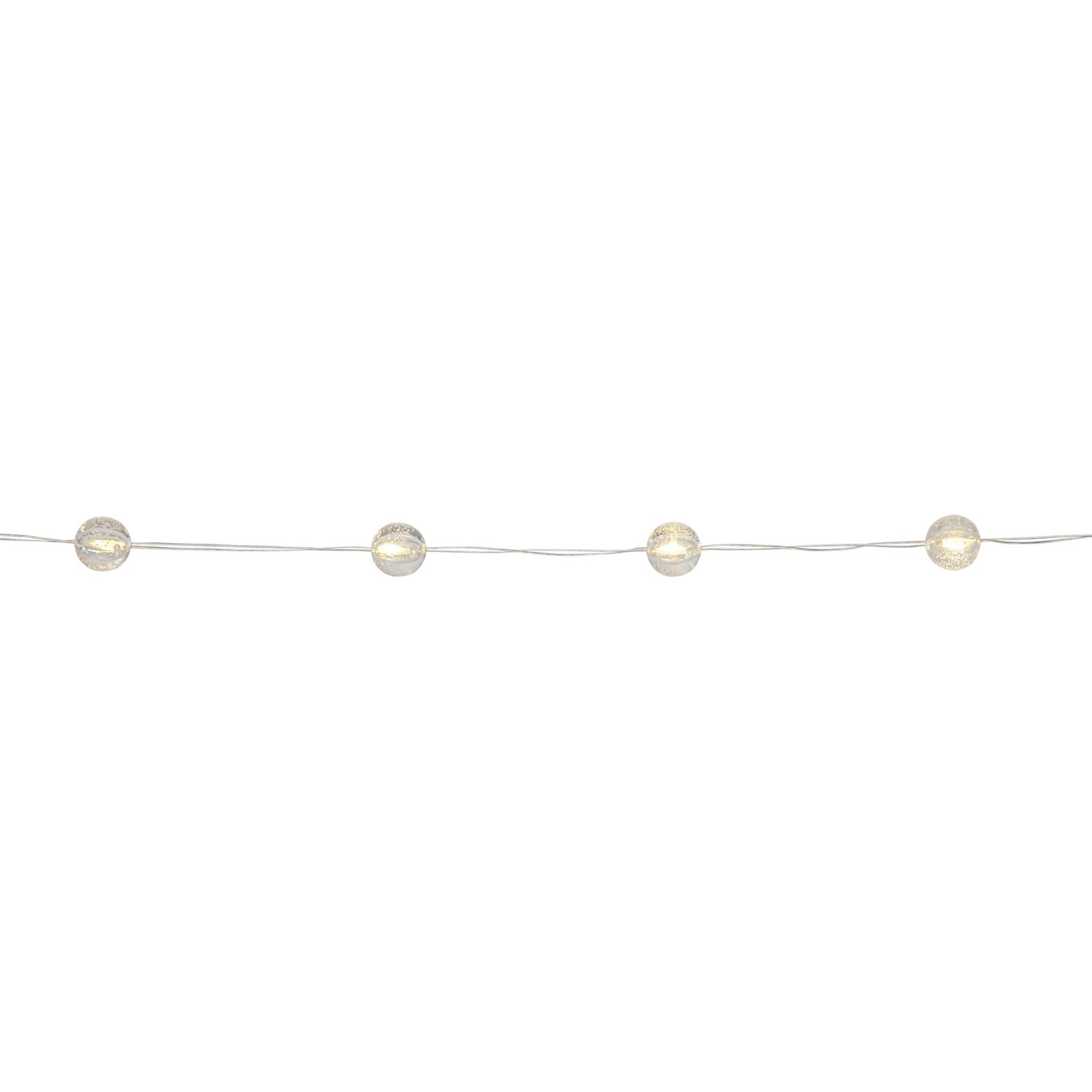 Lyslenke Star Trading Berry
