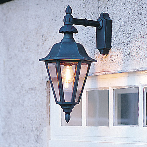 Vegglampe Gnosjö Konstsmide Pallas 483 Ned E27