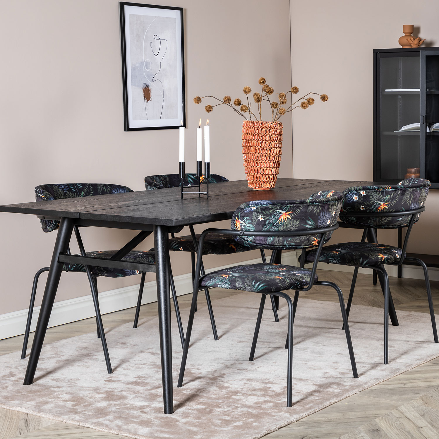Spisegruppe Venture Home Sleek med 4 Arrow Stoler